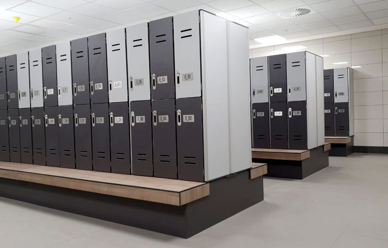 Lockers & Benches